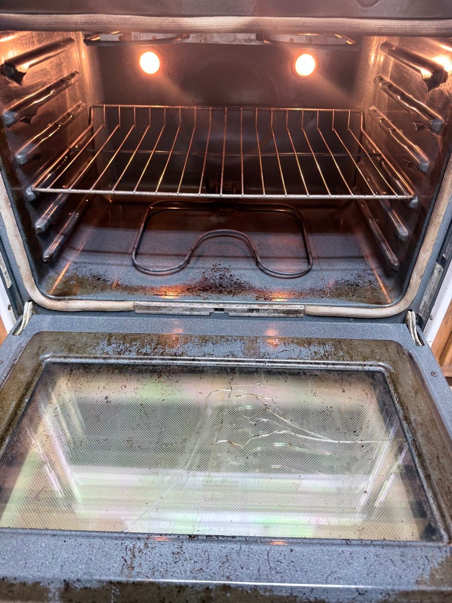 Oven interior deep clean — before